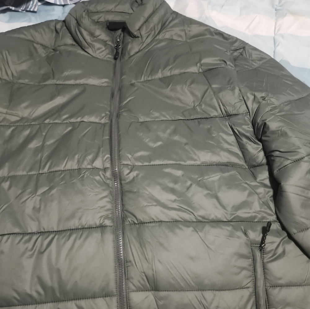 Swiss Tech Men's Green Puffer Jacket